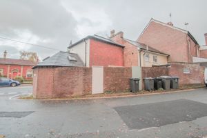 Photo 17- click for photo gallery